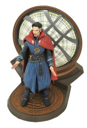 Diamond Gallery Marvel Dr Strange in Multiverse of Madness Deluxe Collectors Figure - Thumbnail