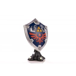 First 4 Figures The Legend of Zelda Breath of the Wild Hylian Shield 29 cm PVC Statue - Thumbnail