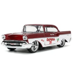 Christmas Themed 1961 Chevy Impala 1:32 Ölçek Die Cast Metal Araba, Figürlü - Thumbnail