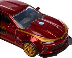 Jada Toys Marvel Avengers 2016 Chevy Camaro Die Cast Metal Araç ve Iron Man Figür 1.32 - Thumbnail