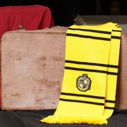 Hufflepuff Atkı 18×170 Cm Lisanslı Örme Akrilik - Thumbnail